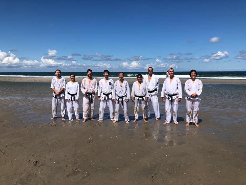 Strandtraining bei Holland Shotokan 2020 – Foto 2