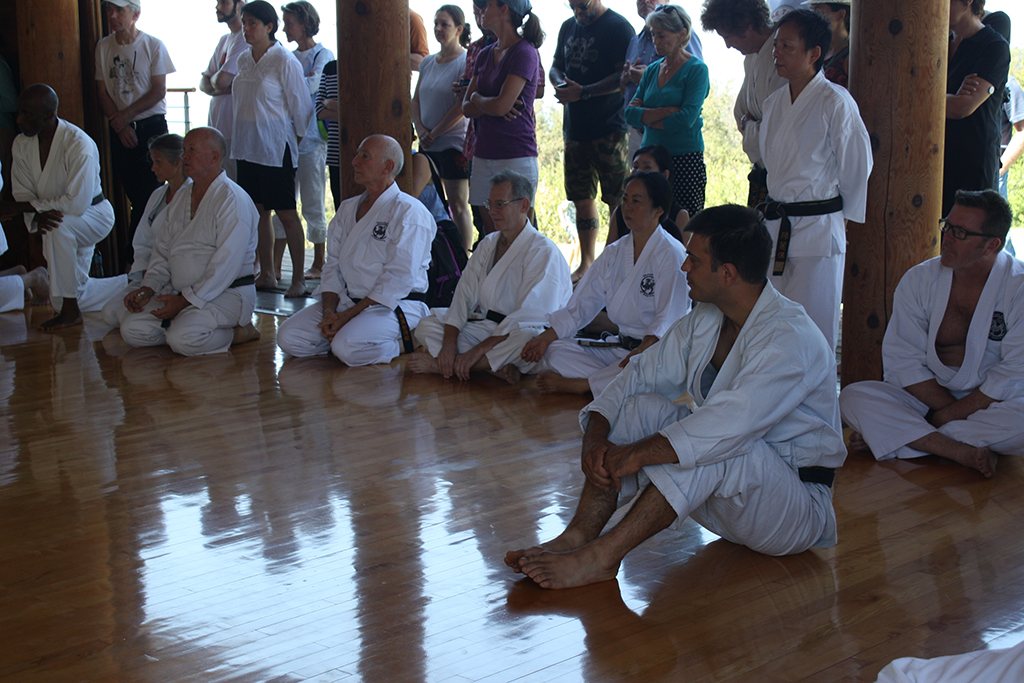 Sitzrunde im Central Dojo